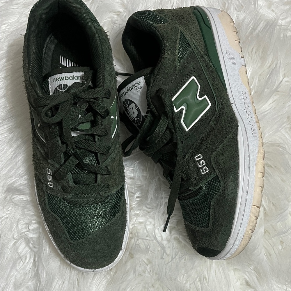 New Balance Men's Dark Green 550 Sneakers 
were used only once